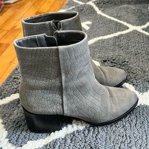 Sam Edelman Gray ankle booties size 6